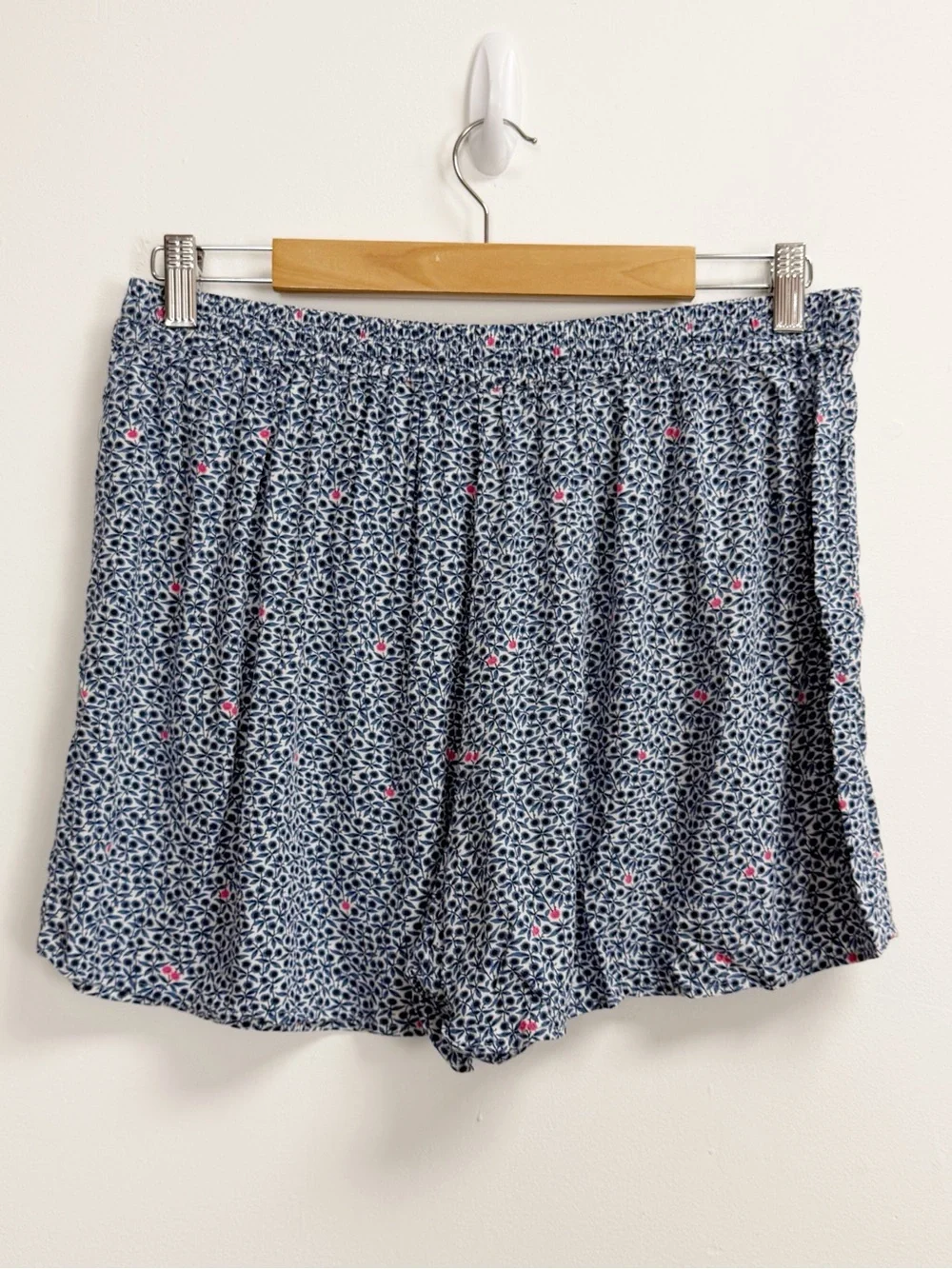 J Crew Shorts Womens Medium Blue Easy Pull On Drawstring Stretch Waist L1986